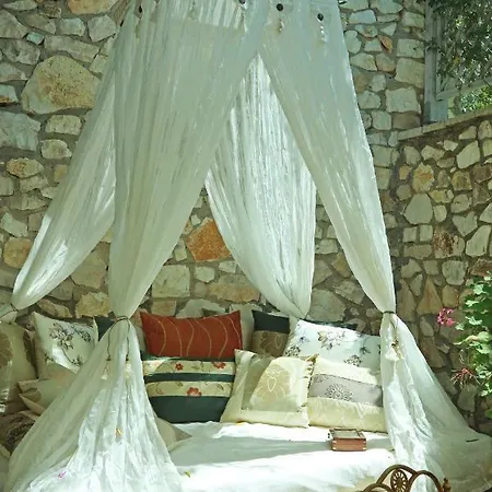 Opera House Paxos Maison d'hôtes Gaios