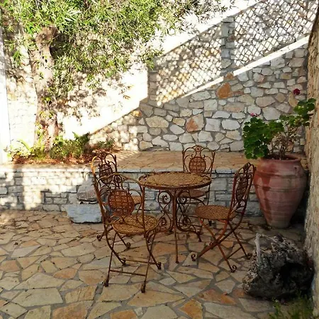 Opera House Paxos Pensionat *